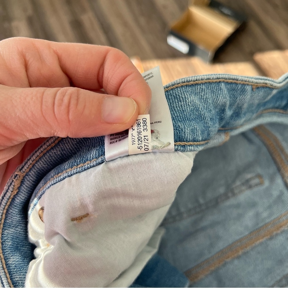 American Eagle Jeans Women's 8 AE Stretch Ripped Mom Straight Leg Jean - Picture 7 of 9